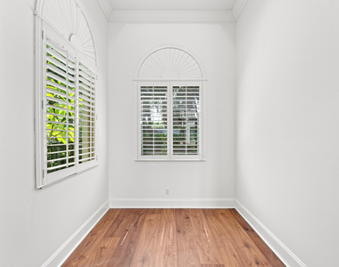 17550 Circle Pond Court - Photo Thumbnail 38