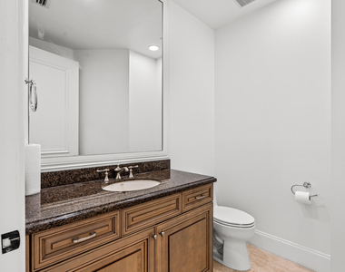 17550 Circle Pond Court - Photo Thumbnail 34