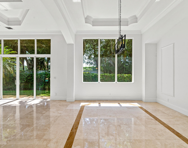 17550 Circle Pond Court - Photo Thumbnail 12