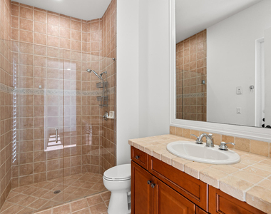 17550 Circle Pond Court - Photo Thumbnail 65