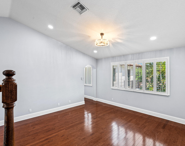 17550 Circle Pond Court - Photo Thumbnail 46