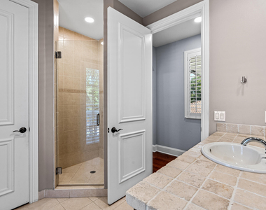 17550 Circle Pond Court - Photo Thumbnail 57