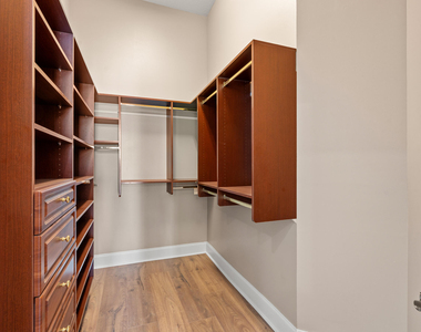 17550 Circle Pond Court - Photo Thumbnail 40