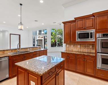 17550 Circle Pond Court - Photo Thumbnail 17