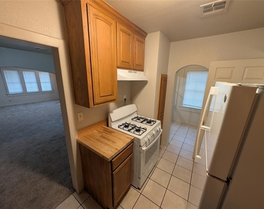 1601 Ne 18th Street - Photo Thumbnail 10