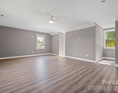 9224 Agnes Park Lane - Photo Thumbnail 34