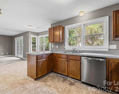 9224 Agnes Park Lane - Photo Thumbnail 17