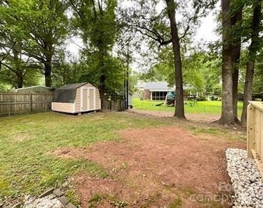 1506 Rama Road - Photo Thumbnail 12