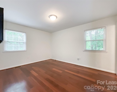 1506 Rama Road - Photo Thumbnail 4