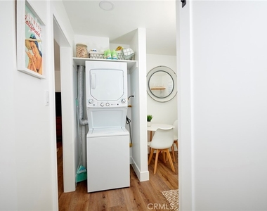 728 Euclid - Photo Thumbnail 15