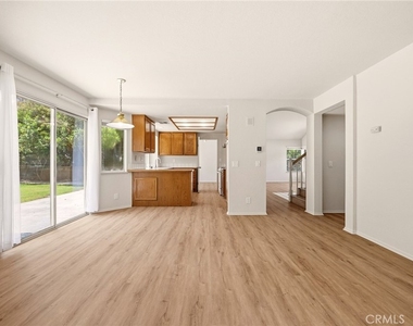 20926 Brookline - Photo Thumbnail 10