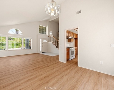 20926 Brookline - Photo Thumbnail 5