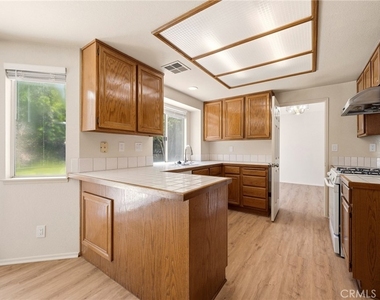 20926 Brookline - Photo Thumbnail 12