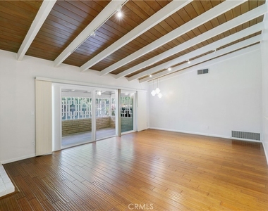 22951 Austin Street - Photo Thumbnail 5