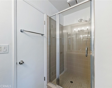 22951 Austin Street - Photo Thumbnail 32