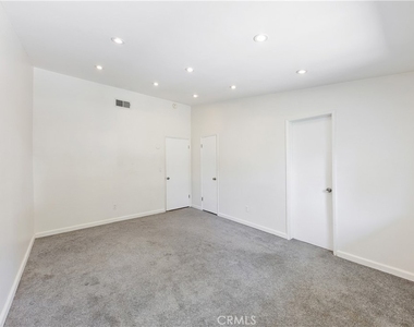 22951 Austin Street - Photo Thumbnail 30