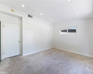 22951 Austin Street - Photo Thumbnail 35