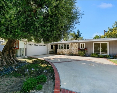 22951 Austin Street - Photo Thumbnail 58