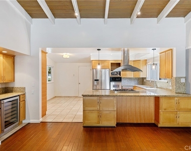 22951 Austin Street - Photo Thumbnail 19