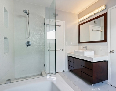 22951 Austin Street - Photo Thumbnail 40