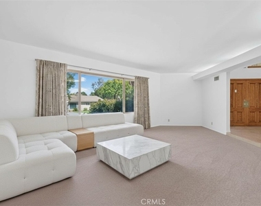 10401 Wystone Avenue - Photo Thumbnail 10