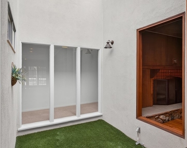 10401 Wystone Avenue - Photo Thumbnail 28