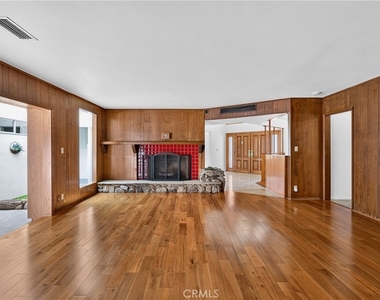 10401 Wystone Avenue - Photo Thumbnail 23