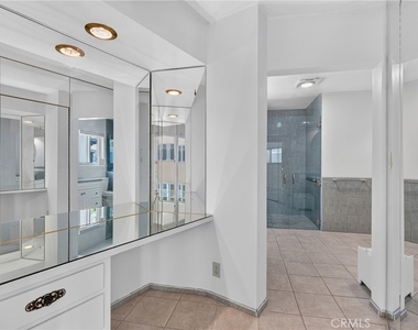 10401 Wystone Avenue - Photo Thumbnail 33