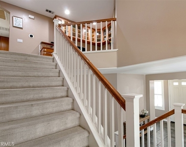 29315 Sequoia - Photo Thumbnail 10