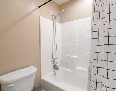 29315 Sequoia - Photo Thumbnail 23