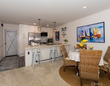 28121 Highridge - Photo Thumbnail 12