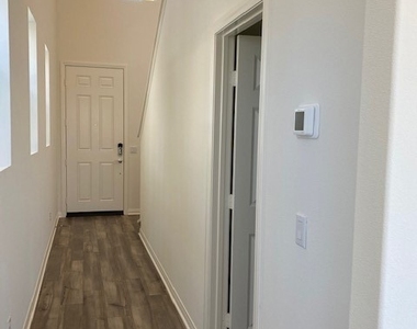 934 Helena Ridge - Photo Thumbnail 22