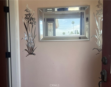 236 S Tustin Street - Photo Thumbnail 5
