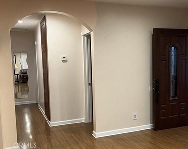 236 S Tustin Street - Photo Thumbnail 14