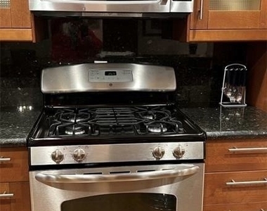 236 S Tustin Street - Photo Thumbnail 23