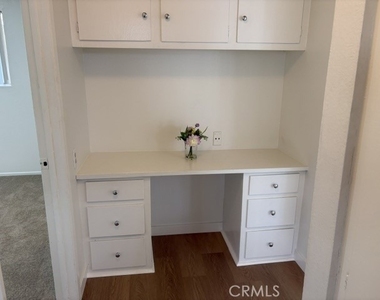 718 W Center - Photo Thumbnail 7