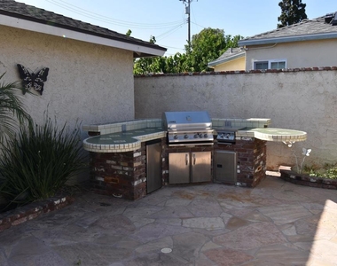 4707 Muscatel Avenue - Photo Thumbnail 22