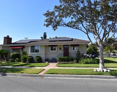 4707 Muscatel Avenue - Photo Thumbnail 1
