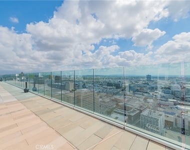 400 S Broadway S - Photo Thumbnail 60