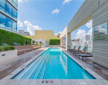 400 S Broadway S - Photo Thumbnail 39