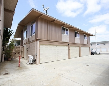 5542 Fernhill Circle - Photo Thumbnail 24