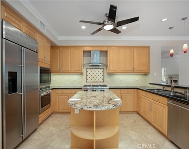 28931 Rockport Drive - Photo Thumbnail 3