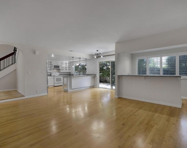 976 Pizarro Lane - Photo Thumbnail 21