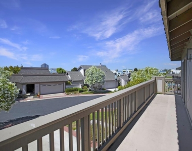 976 Pizarro Lane - Photo Thumbnail 45