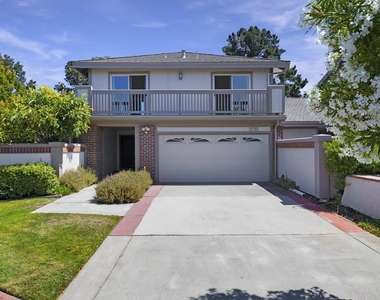 976 Pizarro Lane - Photo Thumbnail 6