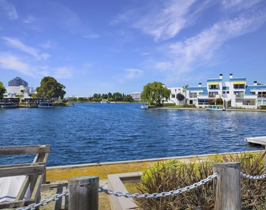976 Pizarro Lane - Photo Thumbnail 57