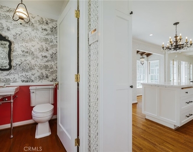 1243 Rossmoyne Avenue - Photo Thumbnail 17