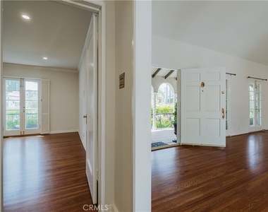 1243 Rossmoyne Avenue - Photo Thumbnail 19