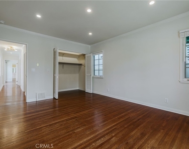 1243 Rossmoyne Avenue - Photo Thumbnail 21