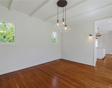 1243 Rossmoyne Avenue - Photo Thumbnail 11